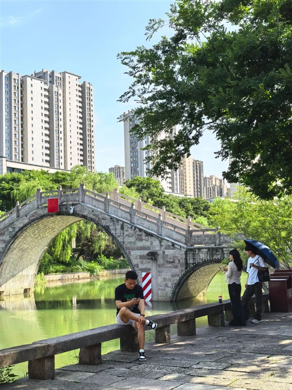 敢卖到一万块的华为超大杯 影像到底能不能打