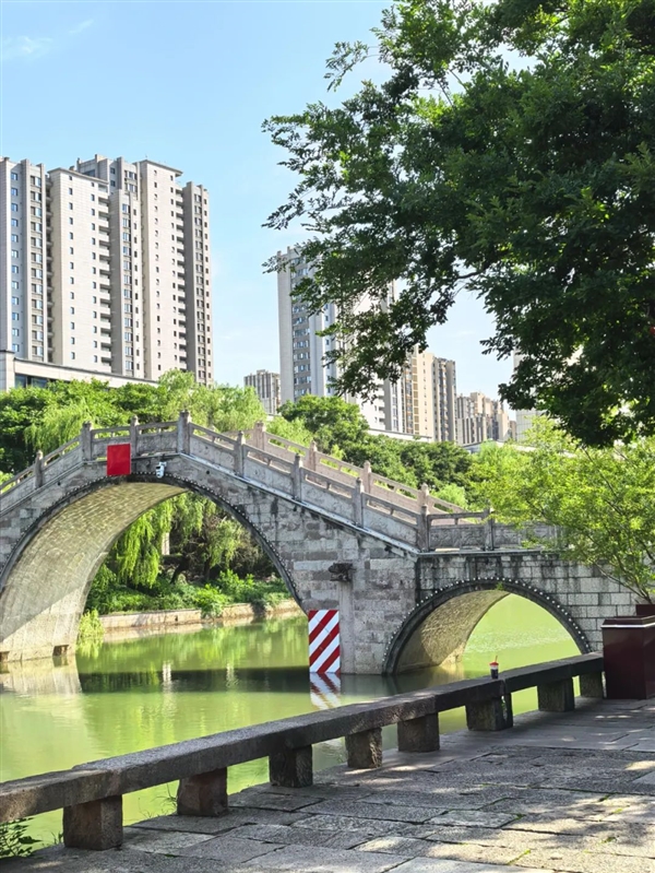 敢卖到一万块的华为超大杯 影像到底能不能打