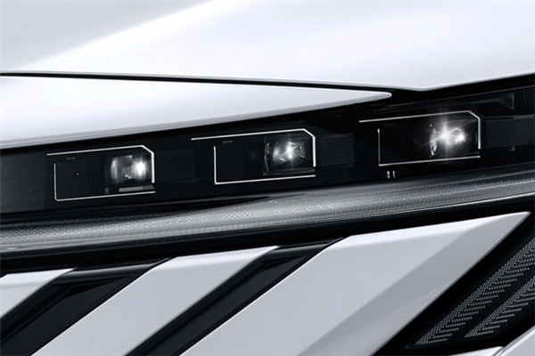 燃油家轿之王!全新一代日产轩逸上市:限时9.49万起